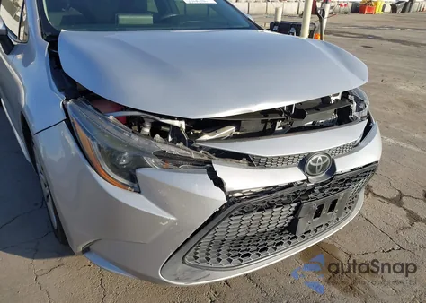 2021 Toyota Corolla Le z USA, uszkodzony, nr VIN 5YFEPMAE5MP244872